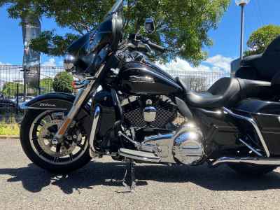 Harley-Davidson Electra Glide FLHTCU1690 2015