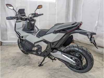 Honda X-Adv 750 2025