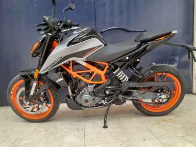 KTM 390 Duke 2022