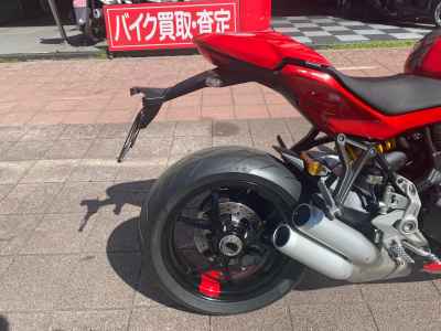 Ducati Supersport 950 S 2021