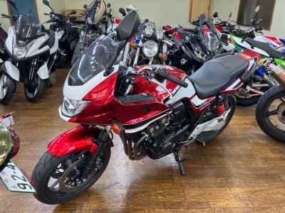 Honda CB400SFV 2022
