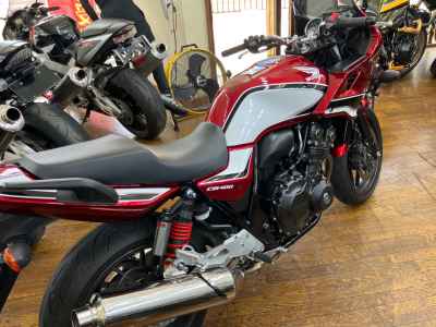 Honda CB400SFV 2022