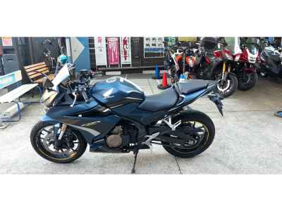Honda CBR400R 2022