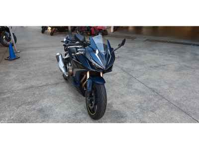 Honda CBR400R 2022
