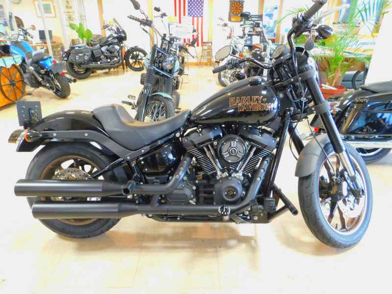 Harley-Davidson FXLRS 2022