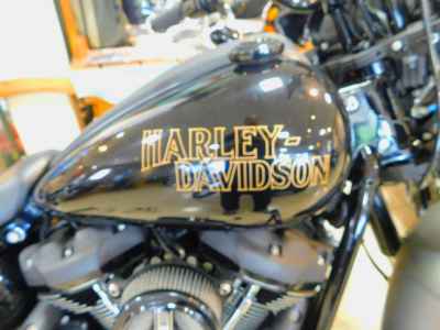 Harley-Davidson FXLRS 2022
