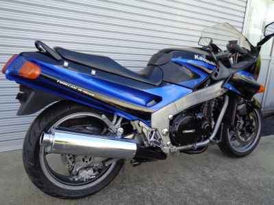 Kawasaki ZZR1100