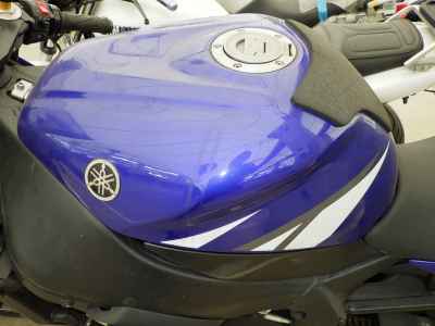 Yamaha YZF-R1