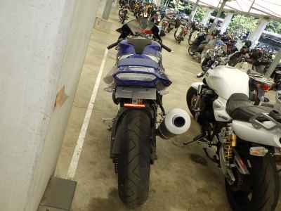 Yamaha YZF-R1