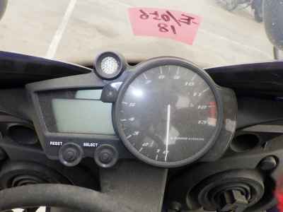 Yamaha YZF-R1