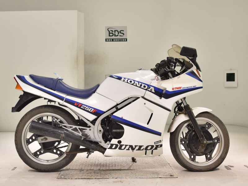 Honda VT250FE