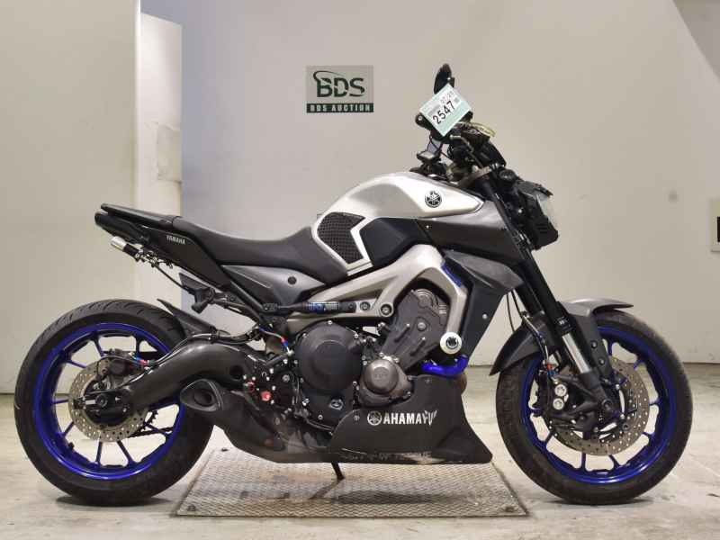 Yamaha MT-09 2015