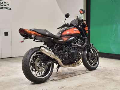 Kawasaki Z900RS 2018