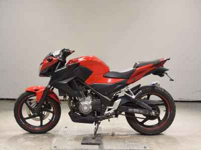 Honda CB250F 2015