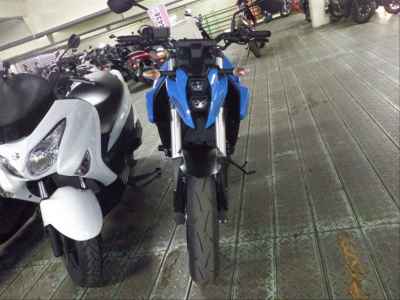 Suzuki GSX-8S 2023