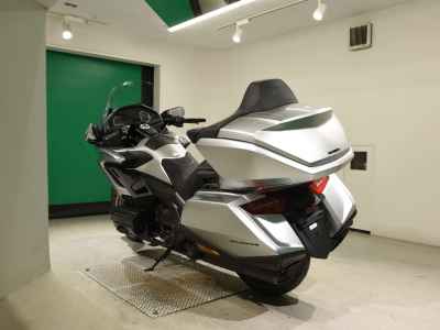 Honda GL1800 Gold Wing Tour DCT 2025