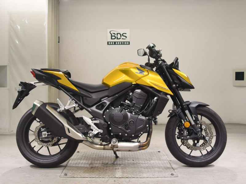 Honda CB750 2025