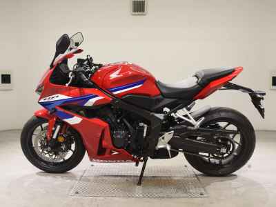 Honda CBR650F 2025