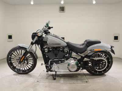 Harley-Davidson Breakout FXBR1920 2025