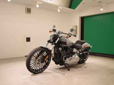 Harley-Davidson Breakout FXBR1920 2025