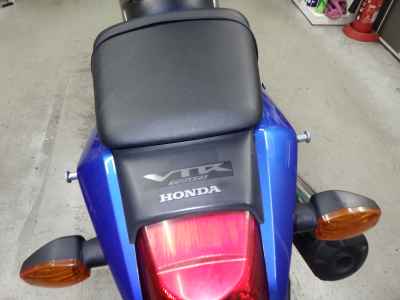 Honda VTR250 2011