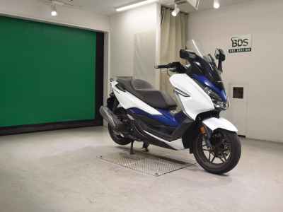 Honda Forza 2018