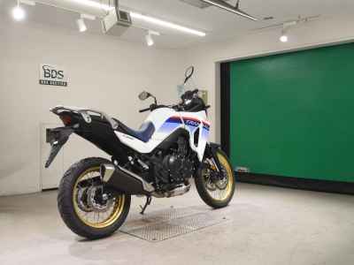 Honda Transalp 750 2023