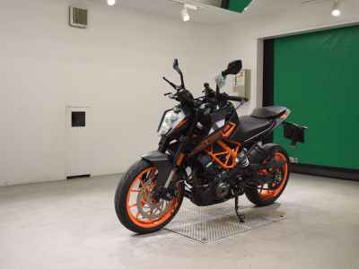 KTM 250 Duke 2021