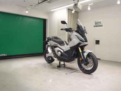 Honda X-Adv 750 2025