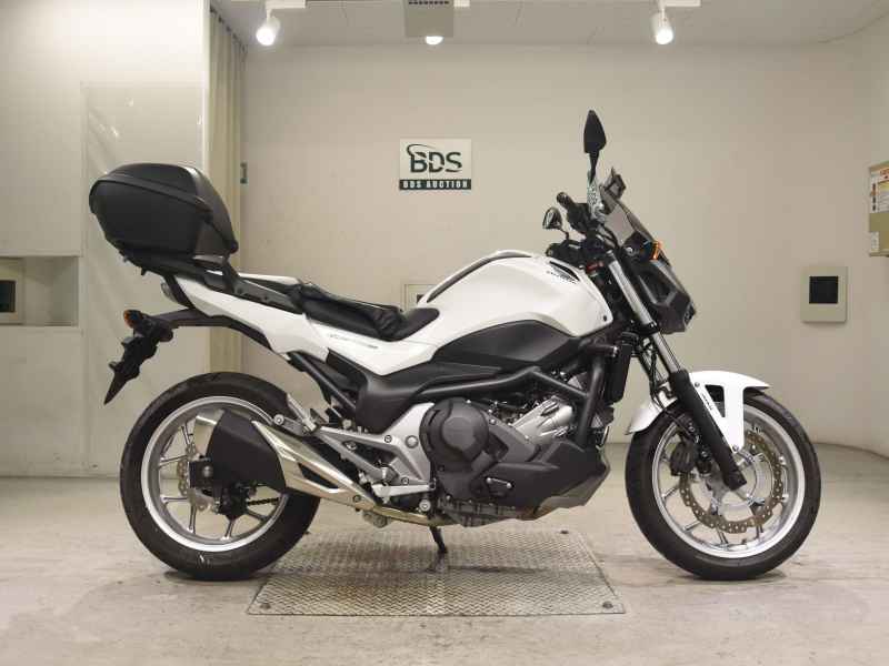 Honda NC750S DCT 2016