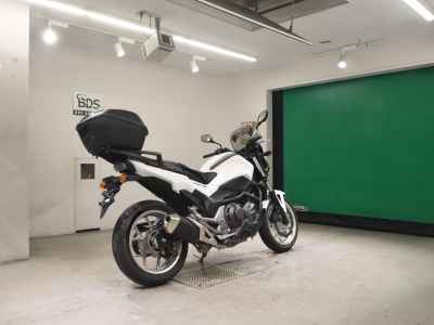 Honda NC750S DCT 2016
