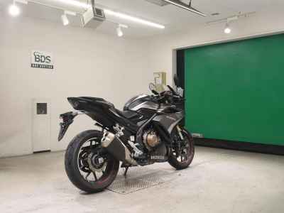 Honda CBR400R 2022
