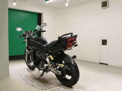 Yamaha XJR400 2006