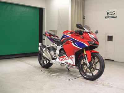 Yamaha CBR250RR