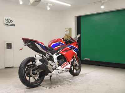 Yamaha CBR250RR