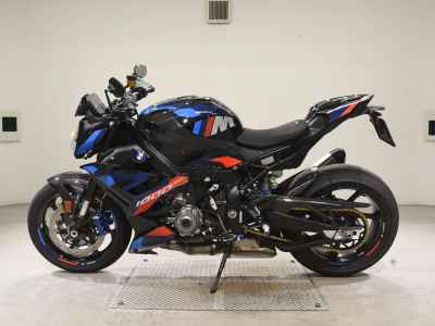BMW M1000R 2023