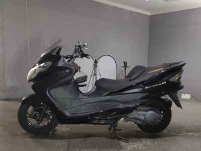 Suzuki Skywave 250S