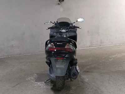Suzuki Skywave 250S