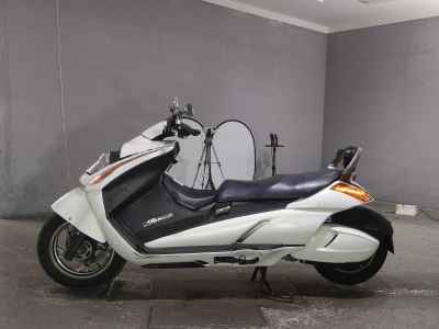 Suzuki Gemma 250