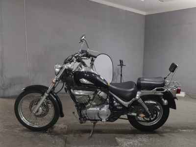 Suzuki Intruder 250LC 2005