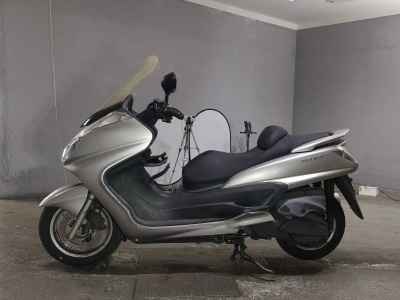 Yamaha Majesty 250