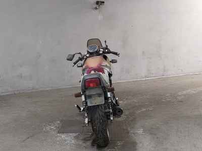 Suzuki GSX250S Katana