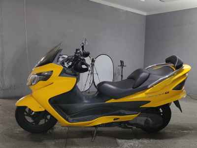Suzuki Skywave 250M