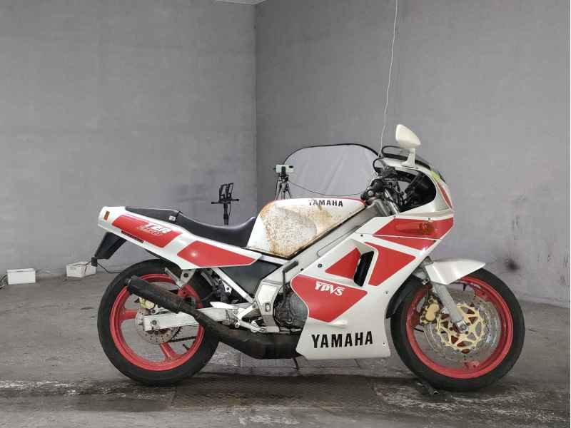 Yamaha TZR250