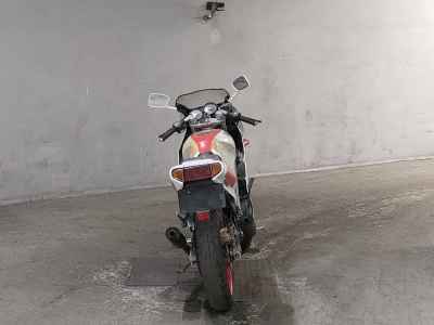 Yamaha TZR250