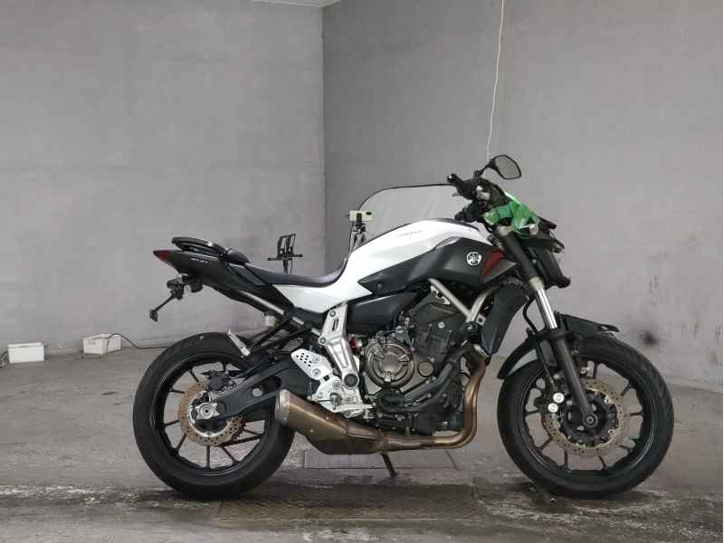 Yamaha MT-07 2015