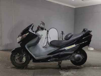 Suzuki Skywave 250S