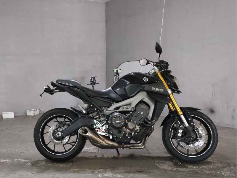 Yamaha MT-09 2015