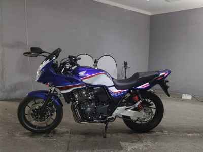 Honda CB400SFV 2020