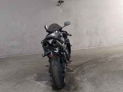Yamaha YZF-R1 2014